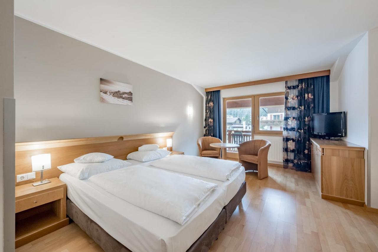Hotel Zum Gourmet Seefeld w Tirolu Zewnętrze zdjęcie