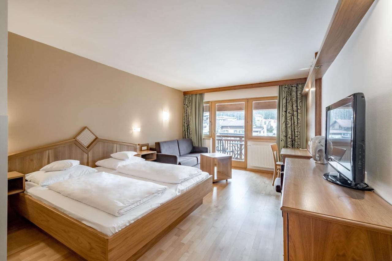 Hotel Zum Gourmet Seefeld w Tirolu Zewnętrze zdjęcie