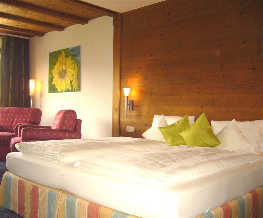 Hotel Zum Gourmet Seefeld w Tirolu Zewnętrze zdjęcie