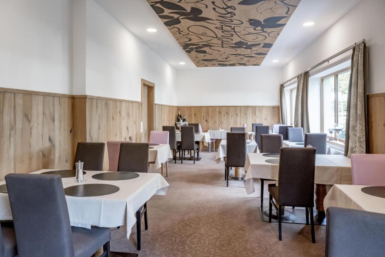 Hotel Zum Gourmet Seefeld w Tirolu Zewnętrze zdjęcie